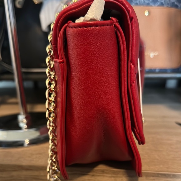 Juicy Couture Red and Gold Quilted Crossbody Bag - Picture 5 of 7